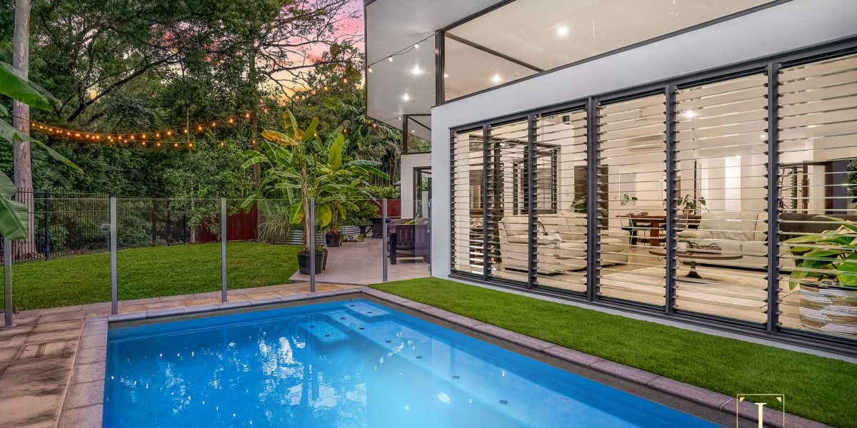 19 Litara Court, Palm Cove, QLD 4879 AUS