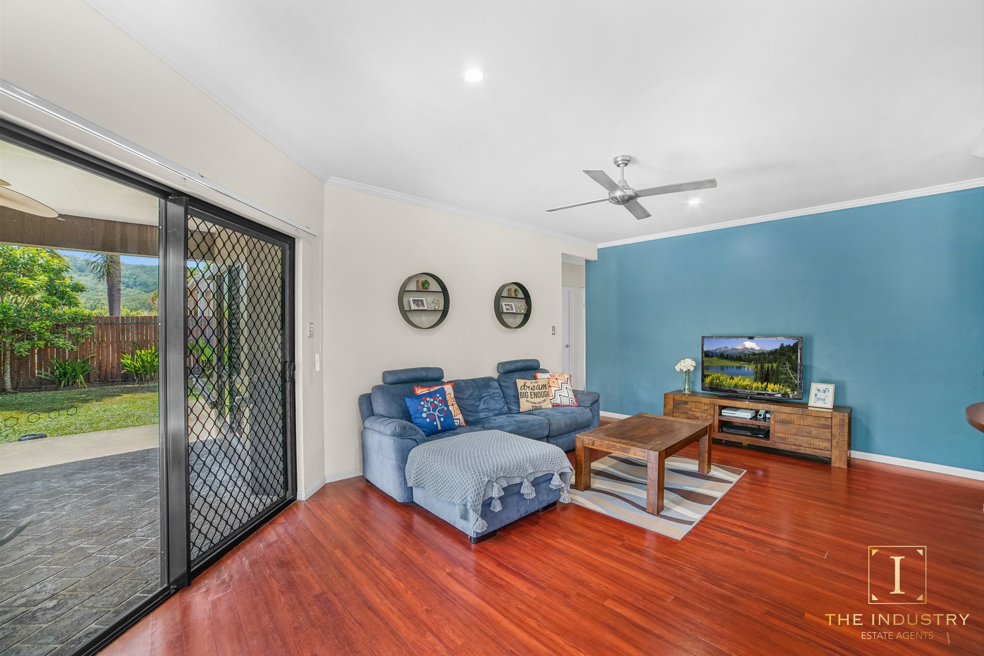 18 Bullrush Terrace, Kewarra Beach, QLD 4879 AUS