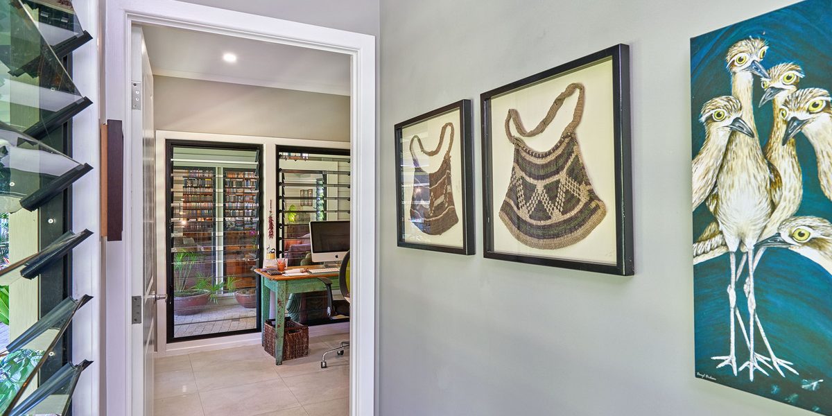 27 Nicholas Street, Clifton Beach, QLD 4879 AUS