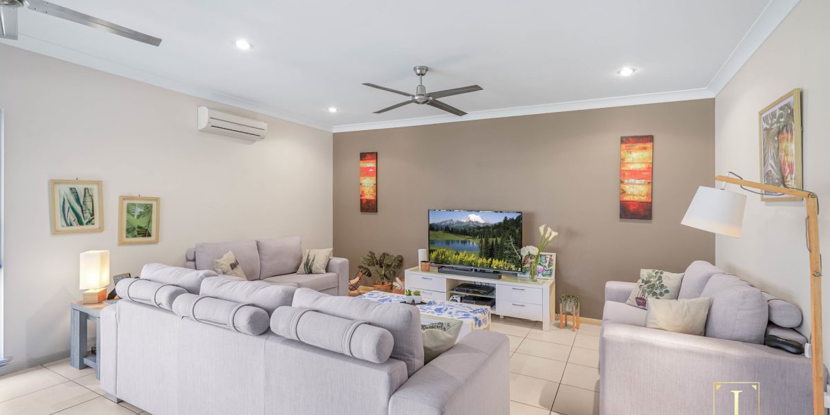 21 Moojeeba Way, Trinity Park, QLD 4879 AUS