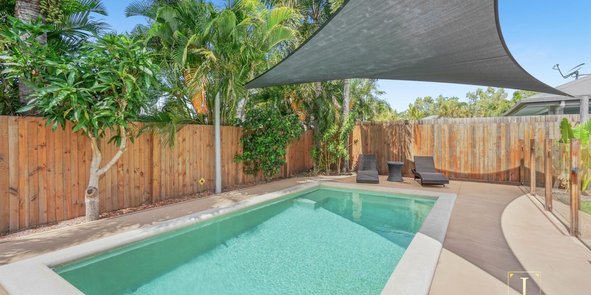 21 Moojeeba Way, Trinity Park, QLD 4879 AUS