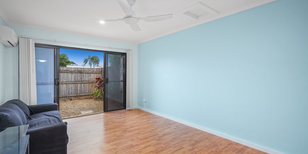 2/100 Trinity Beach Road, Trinity Beach, QLD 4879 AUS
