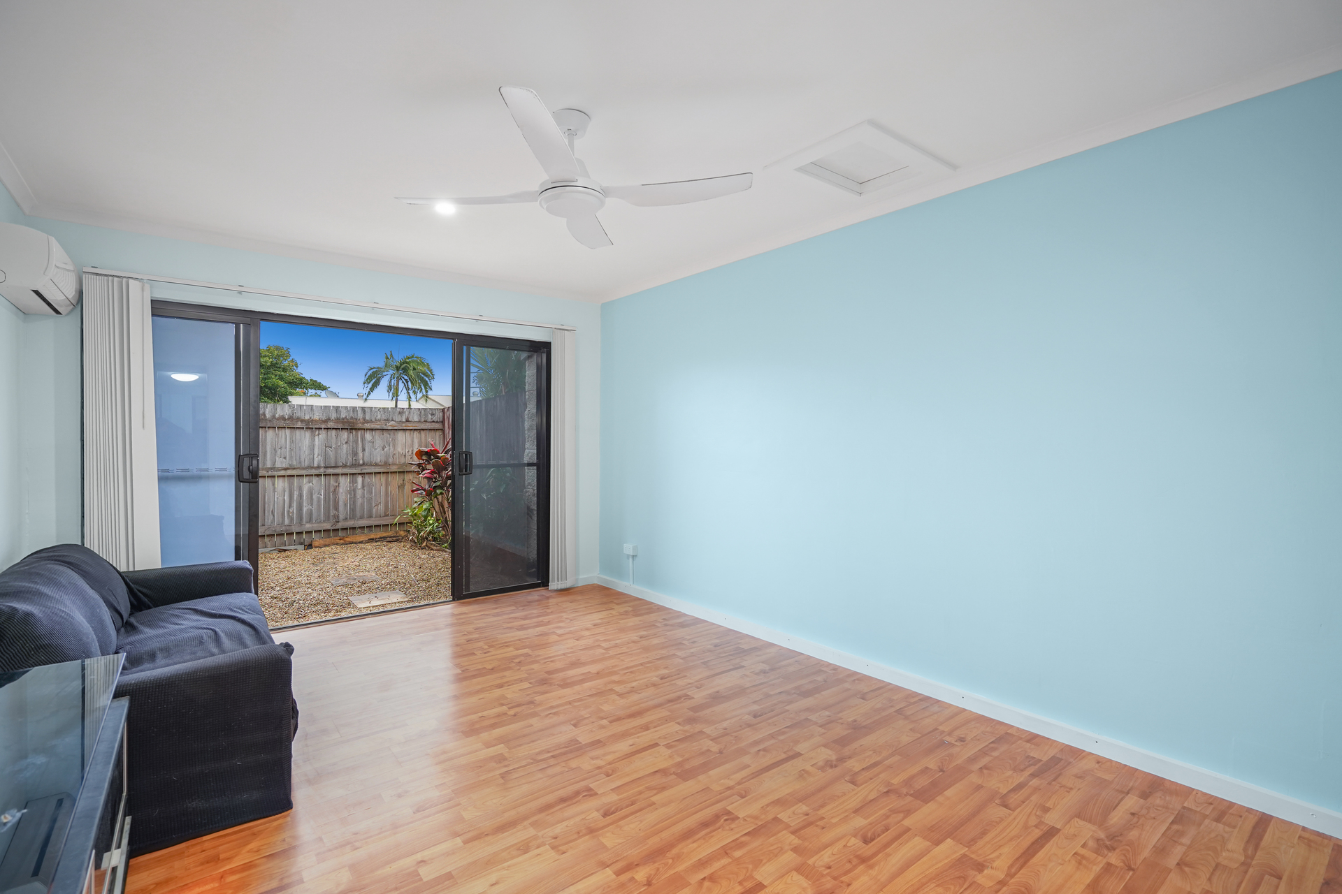 2/100 Trinity Beach Road, Trinity Beach, QLD 4879 AUS