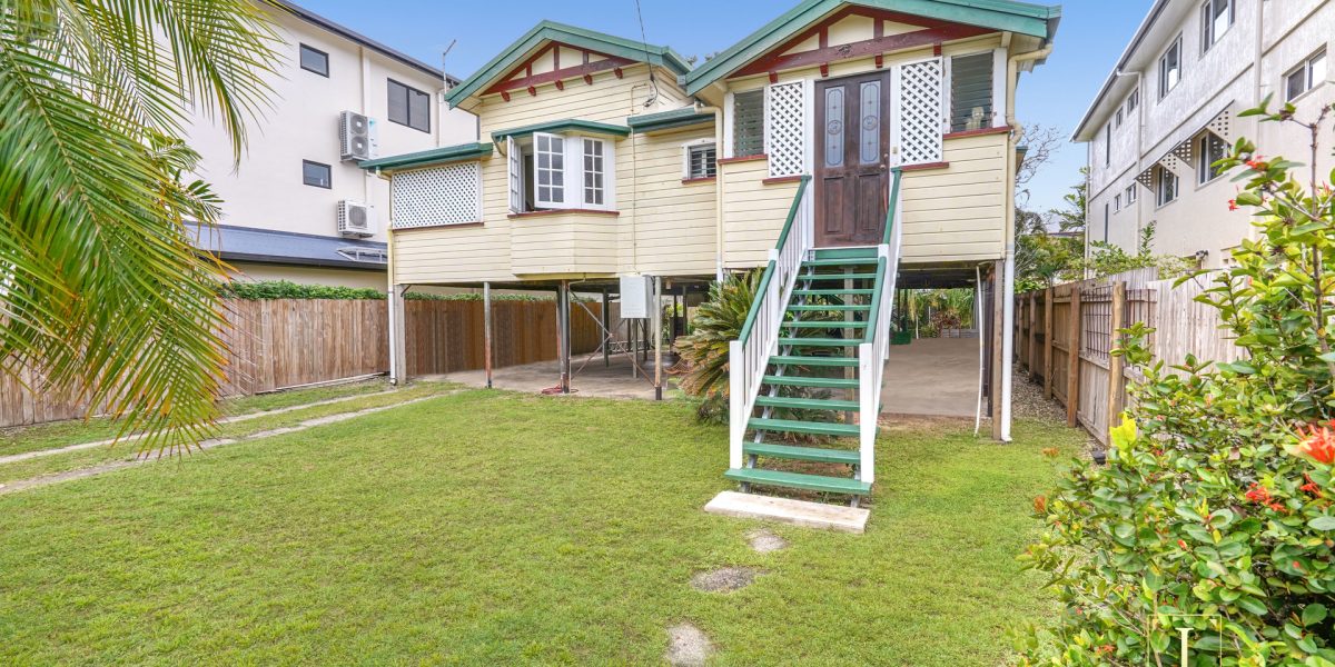 70 Digger Street, Cairns North, QLD 4870 AUS