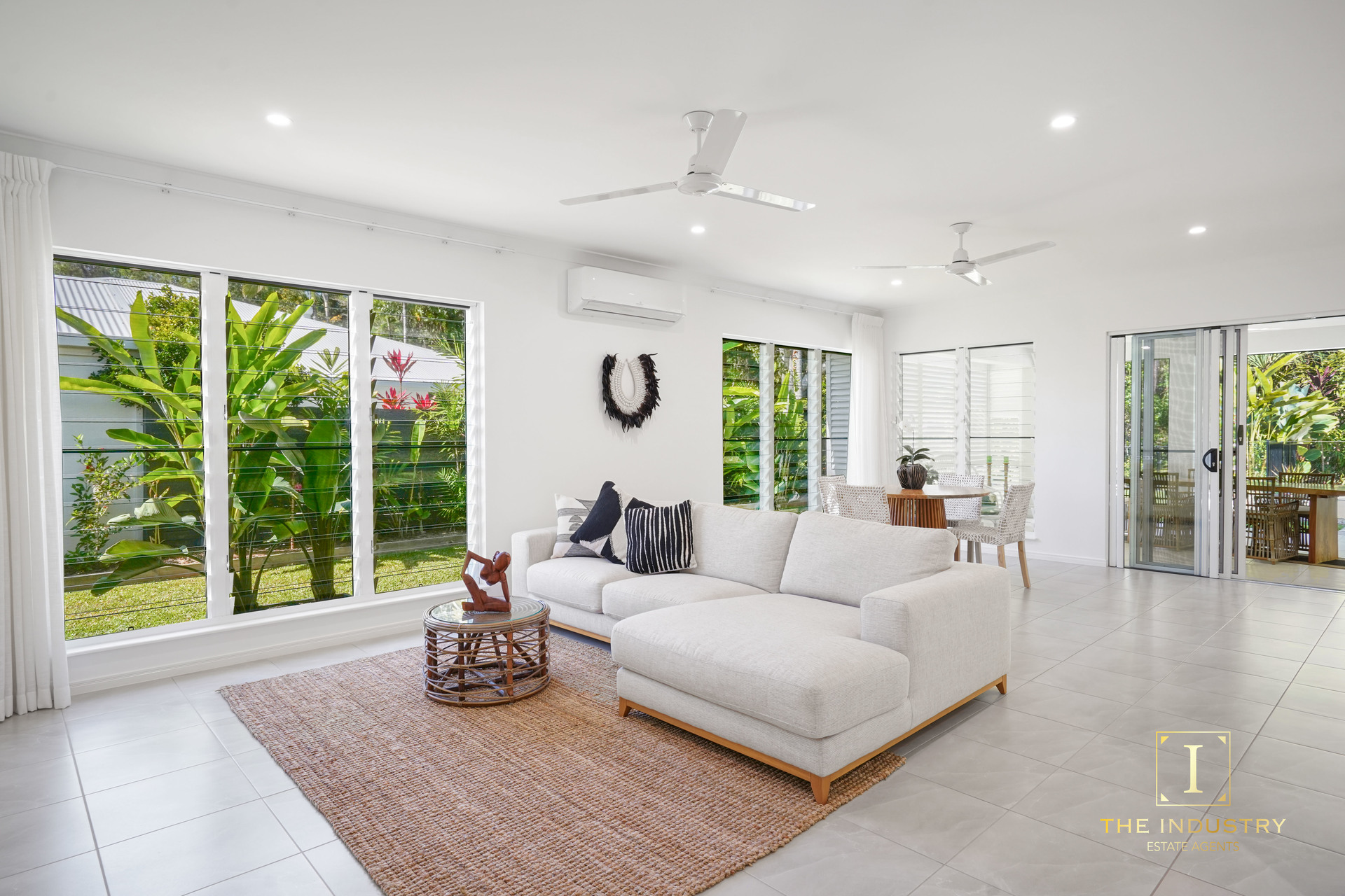 29 Yule Avenue, Clifton Beach, QLD 4879 AUS