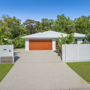 29 Yule Avenue, Clifton Beach, QLD 4879 AUS