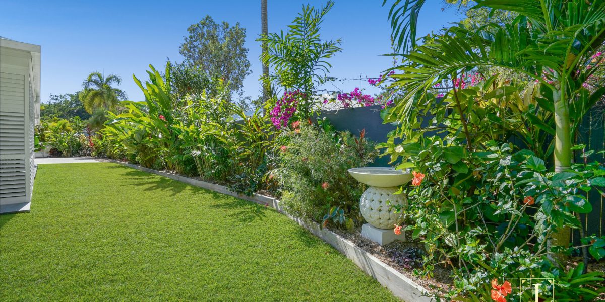 29 Yule Avenue, Clifton Beach, QLD 4879 AUS