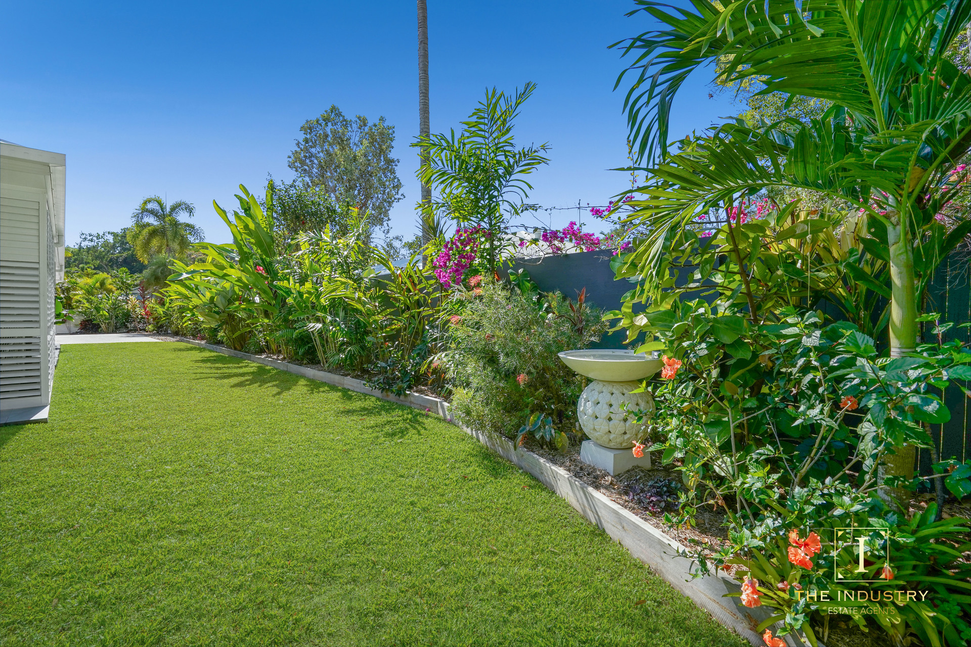 29 Yule Avenue, Clifton Beach, QLD 4879 AUS