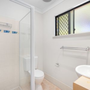 5 Alva Close, Kewarra Beach, QLD 4879 AUS