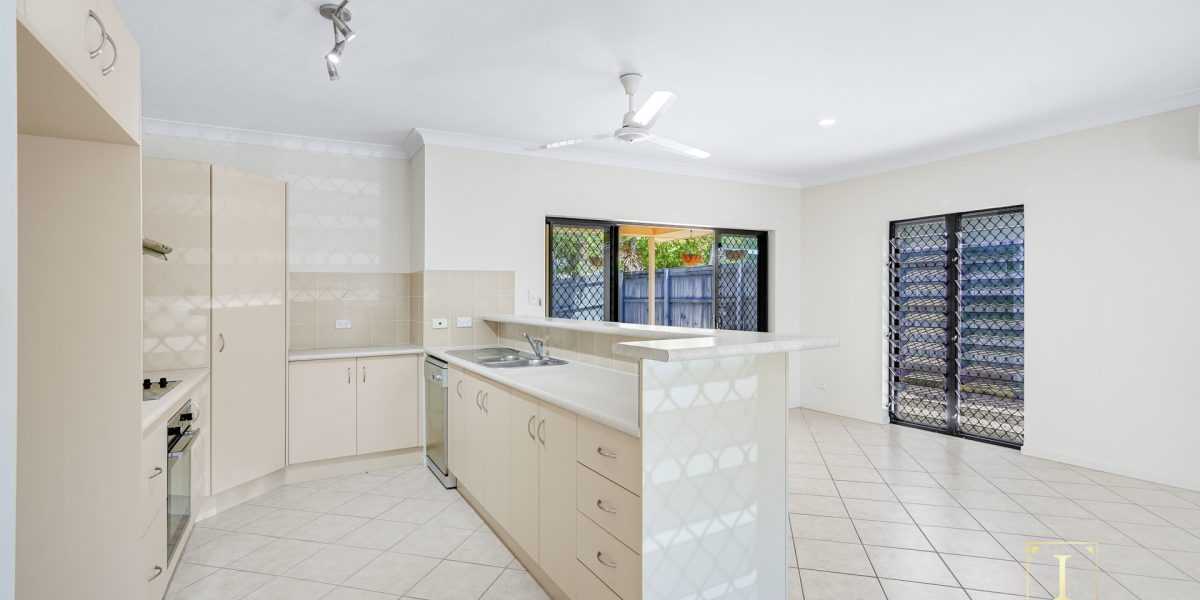 5 Alva Close, Kewarra Beach, QLD 4879 AUS