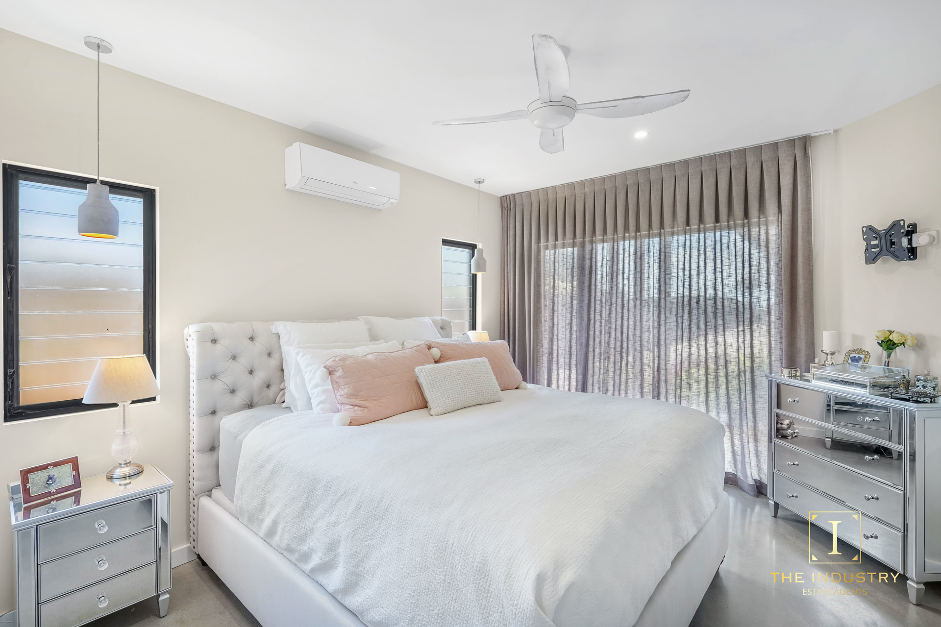 47B Arlington Esplanade, Clifton Beach, QLD 4879 AUS