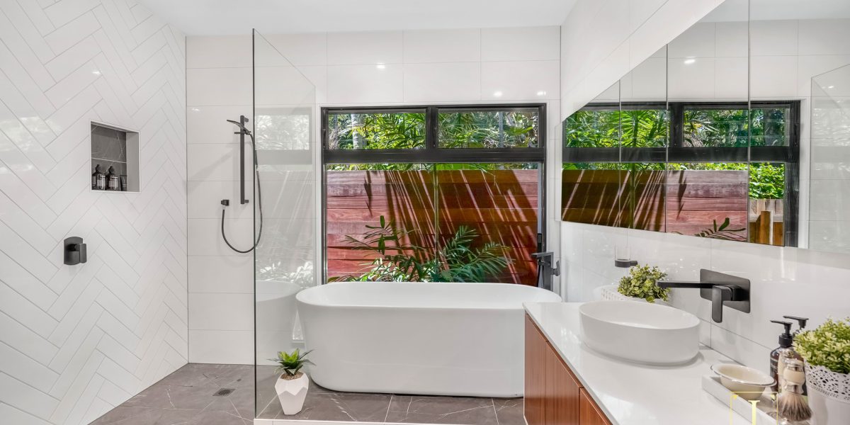 47B Arlington Esplanade, Clifton Beach, QLD 4879 AUS
