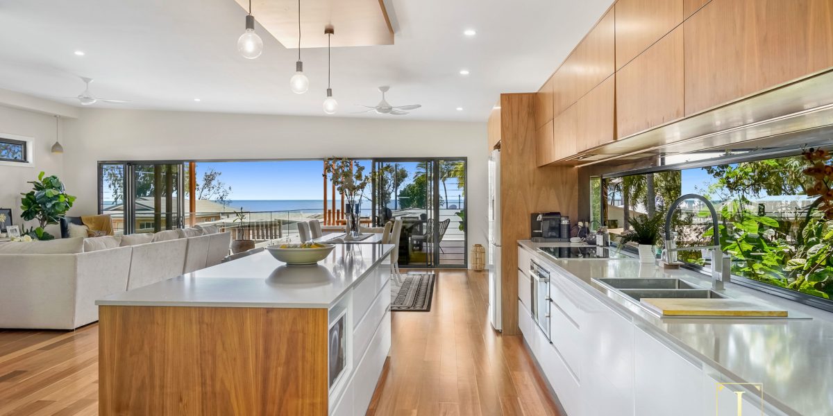 47B Arlington Esplanade, Clifton Beach, QLD 4879 AUS