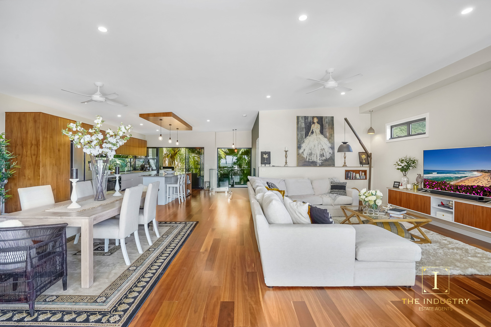 47B Arlington Esplanade, Clifton Beach, QLD 4879 AUS