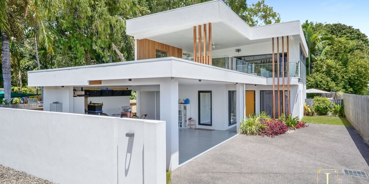 47B Arlington Esplanade, Clifton Beach, QLD 4879 AUS