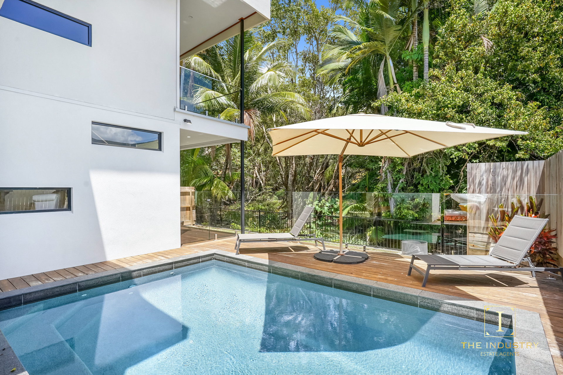 47B Arlington Esplanade, Clifton Beach, QLD 4879 AUS