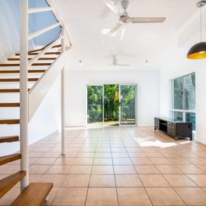 3/2 Cavanagh Street, Woree, QLD 4868 AUS