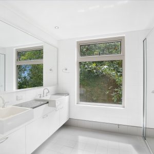 6/11 Colonel Cummings Drive, Palm Cove, QLD 4879 AUS