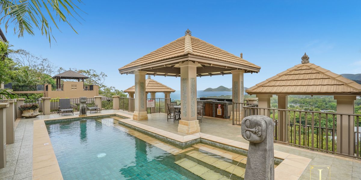 6/11 Colonel Cummings Drive, Palm Cove, QLD 4879 AUS
