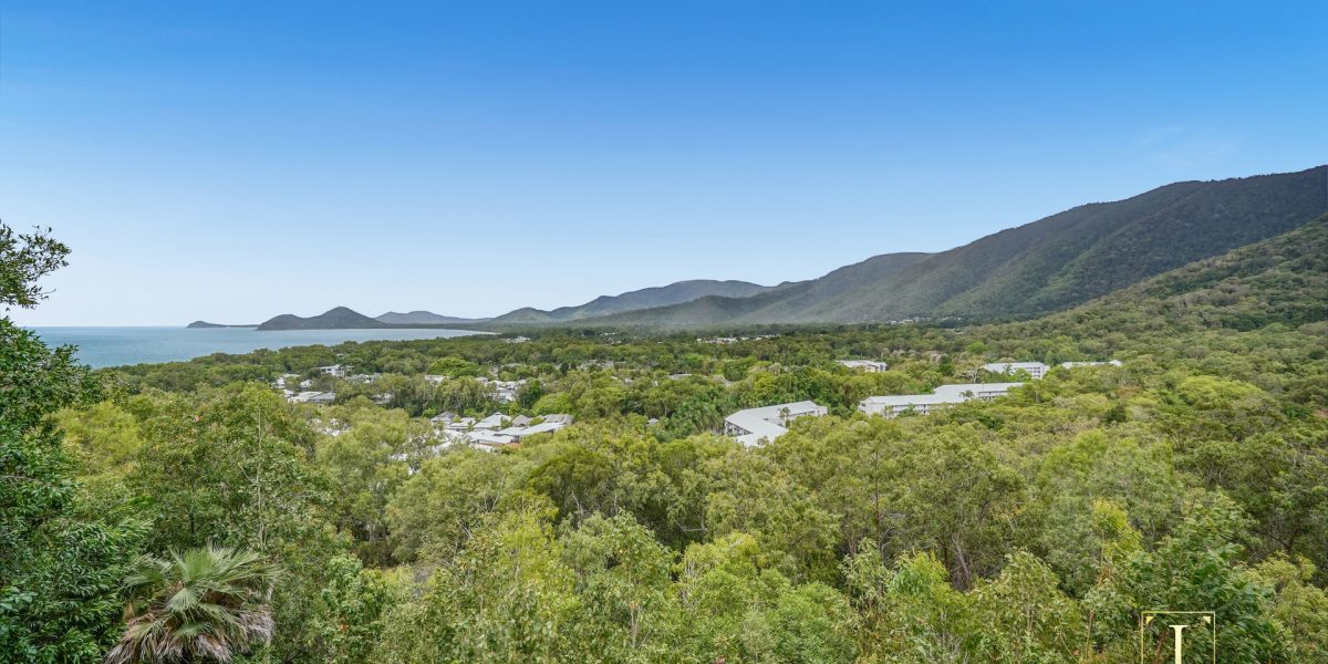 6/11 Colonel Cummings Drive, Palm Cove, QLD 4879 AUS