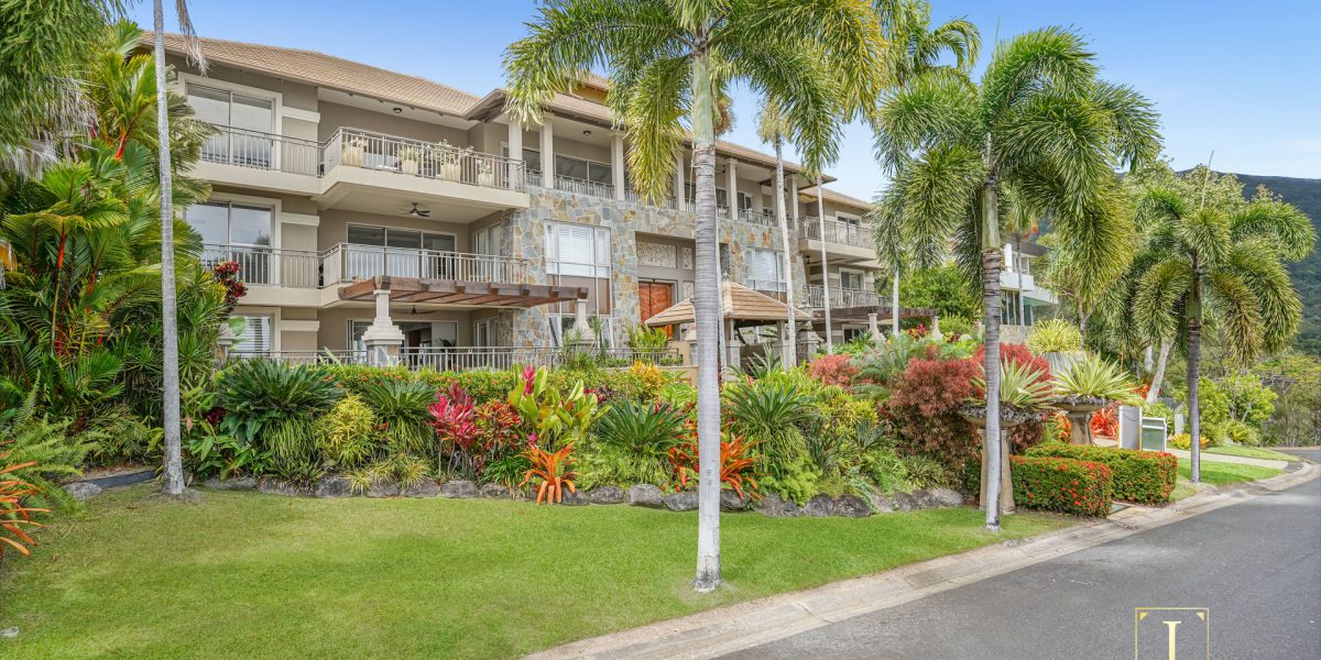 6/11 Colonel Cummings Drive, Palm Cove, QLD 4879 AUS
