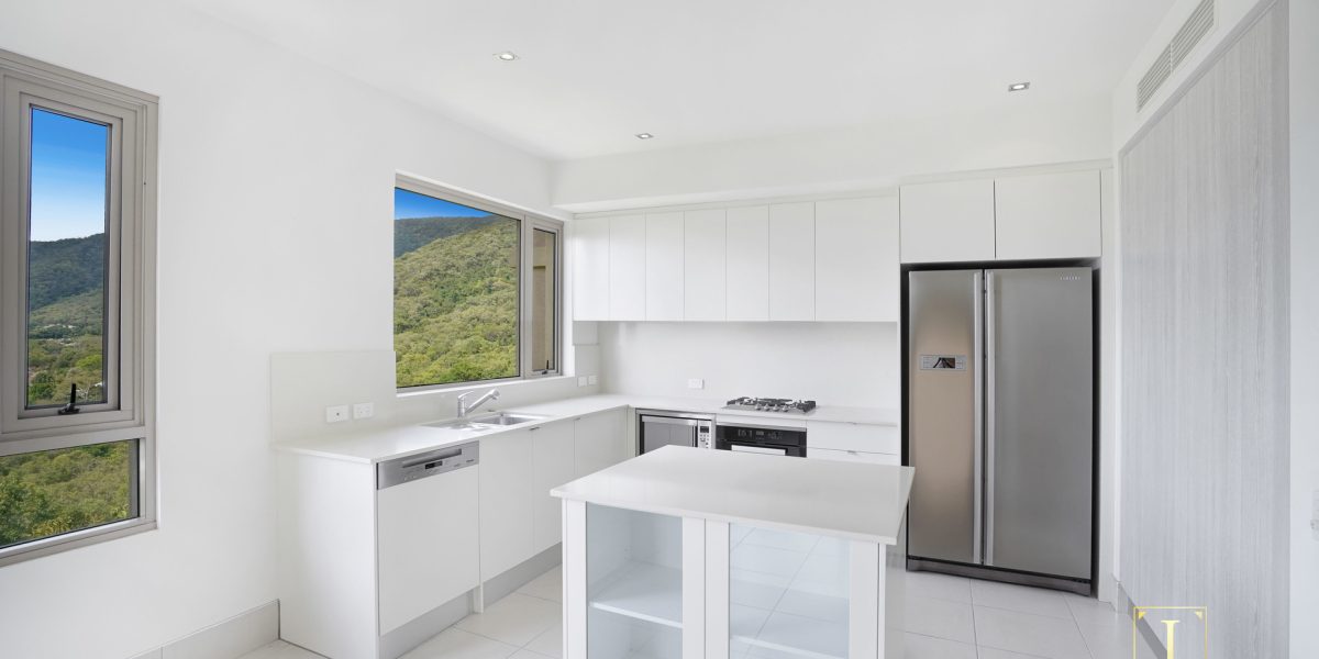 6/11 Colonel Cummings Drive, Palm Cove, QLD 4879 AUS