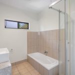 14 Lowanna Close, White Rock, QLD 4868 AUS