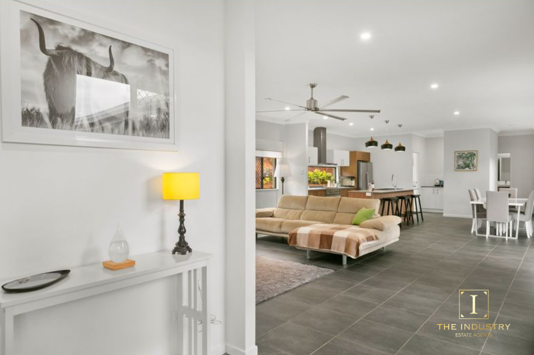 33 Whipbird Drive, Smithfield, QLD 4878 AUS