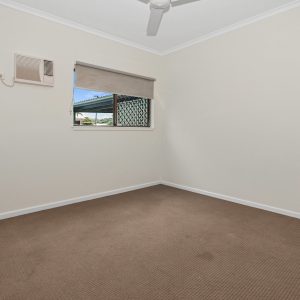 4/23 Mintaro Crescent, Woree, QLD 4868 AUS