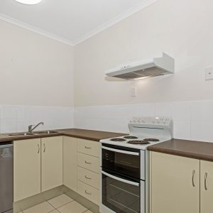 4/23 Mintaro Crescent, Woree, QLD 4868 AUS
