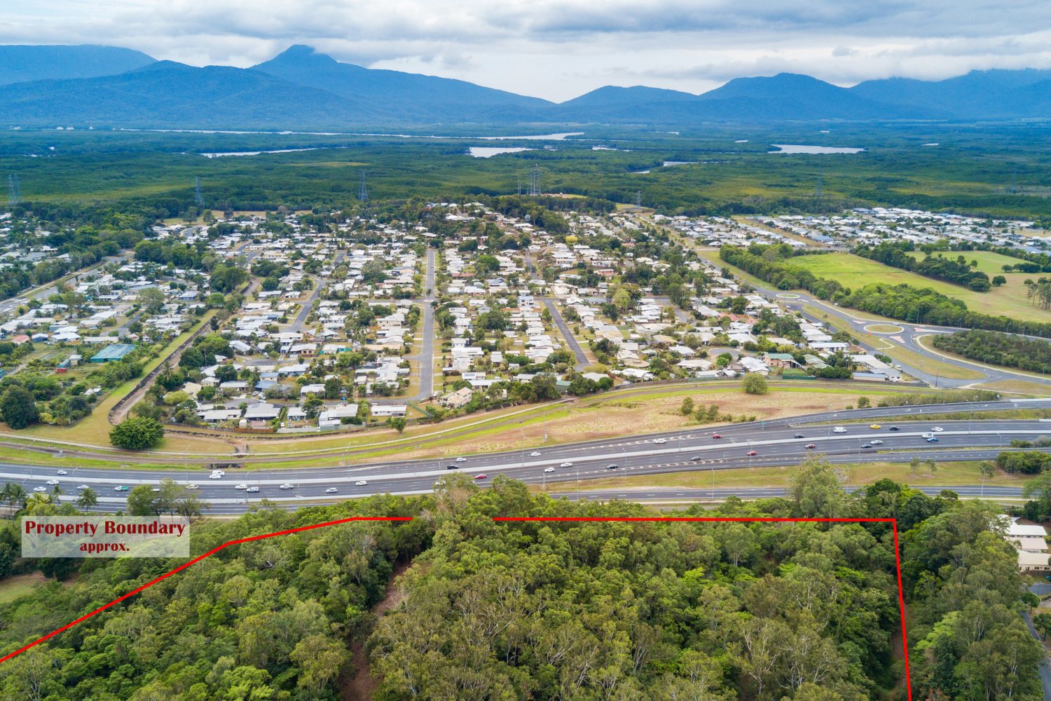 14 Quail Close, Woree, QLD 4868 AUS