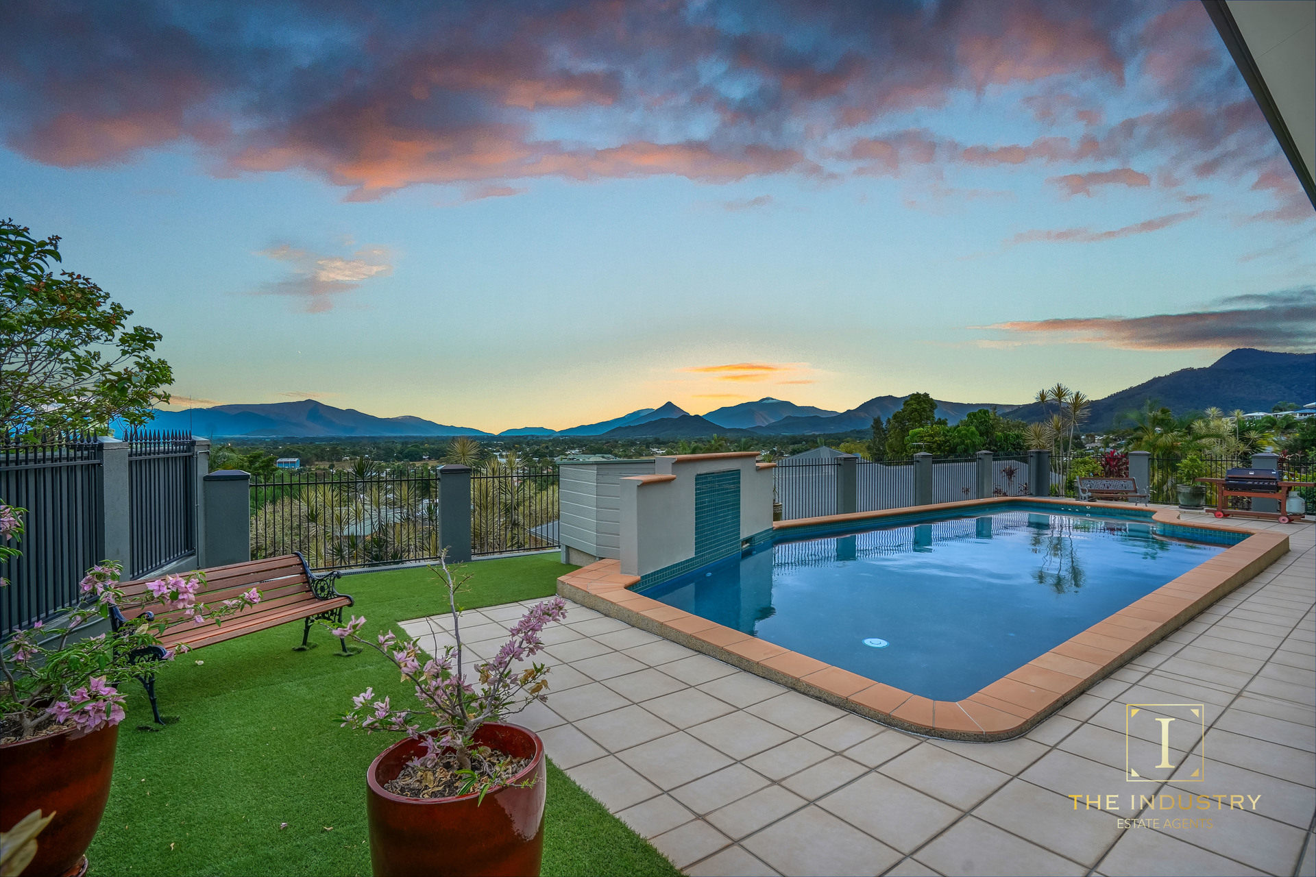 28 Dorunda Street, Mount Sheridan, QLD 4868 AUS