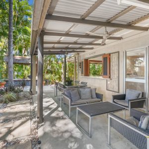 37 Satellite Street, Clifton Beach, QLD 4879 AUS