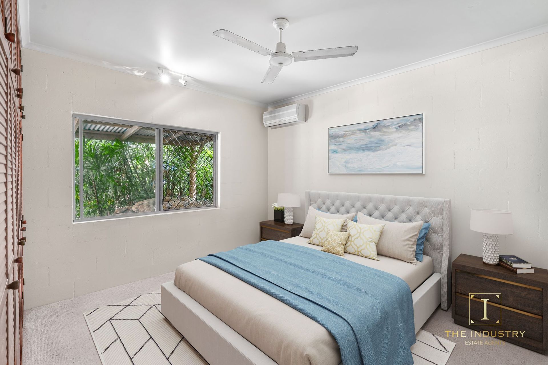 37 Satellite Street, Clifton Beach, QLD 4879 AUS