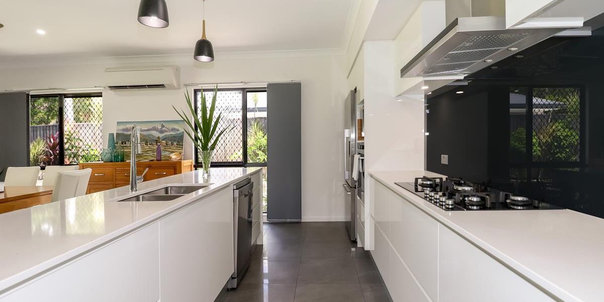 28 Whipbird Drive, Smithfield, QLD 4878 AUS