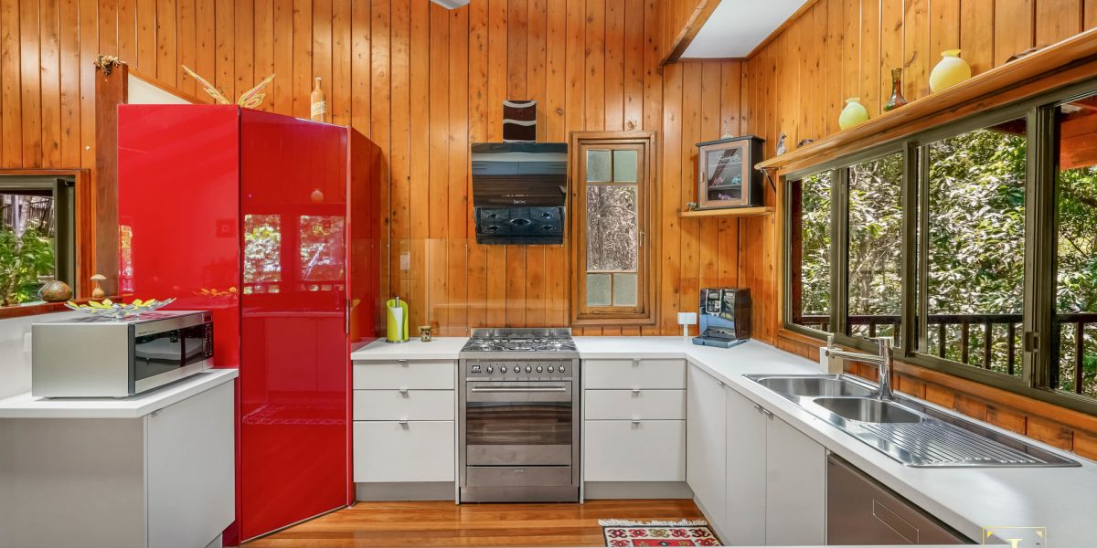 20 Cananga Close, Kamerunga, QLD 4870 AUS