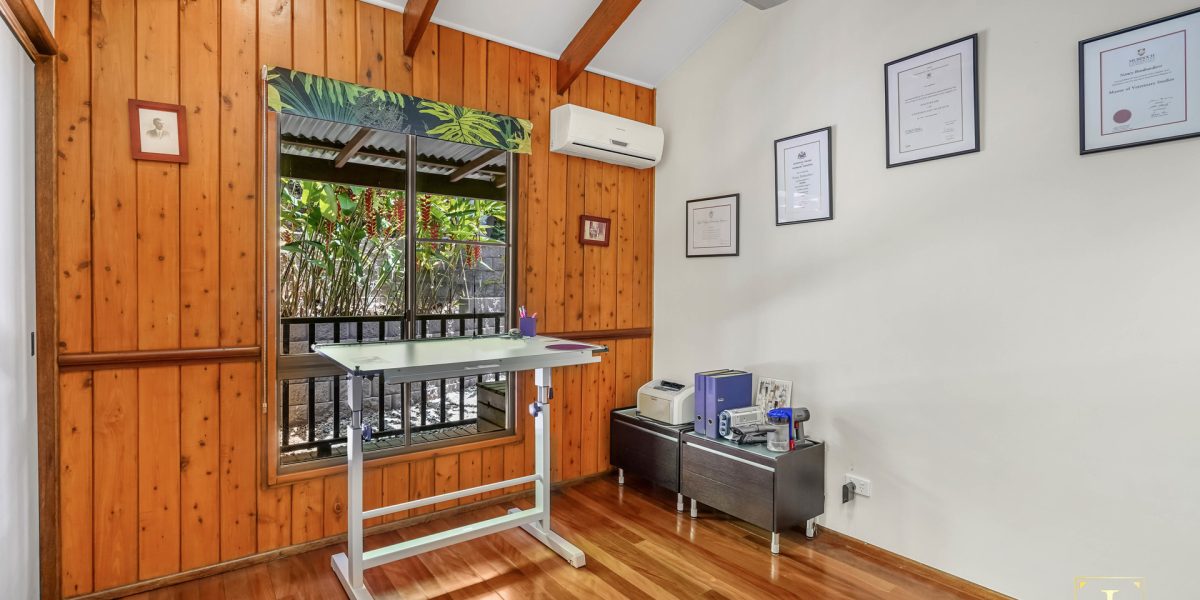 20 Cananga Close, Kamerunga, QLD 4870 AUS
