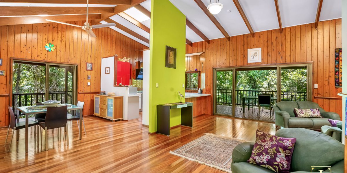 20 Cananga Close, Kamerunga, QLD 4870 AUS