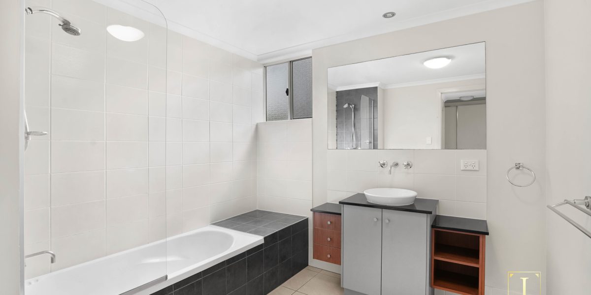 41/1804 Captain Cook Highway, Clifton Beach, QLD 4879 AUS