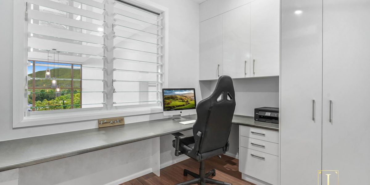 28 Freshwater Avenue, Palm Cove, QLD 4879 AUS