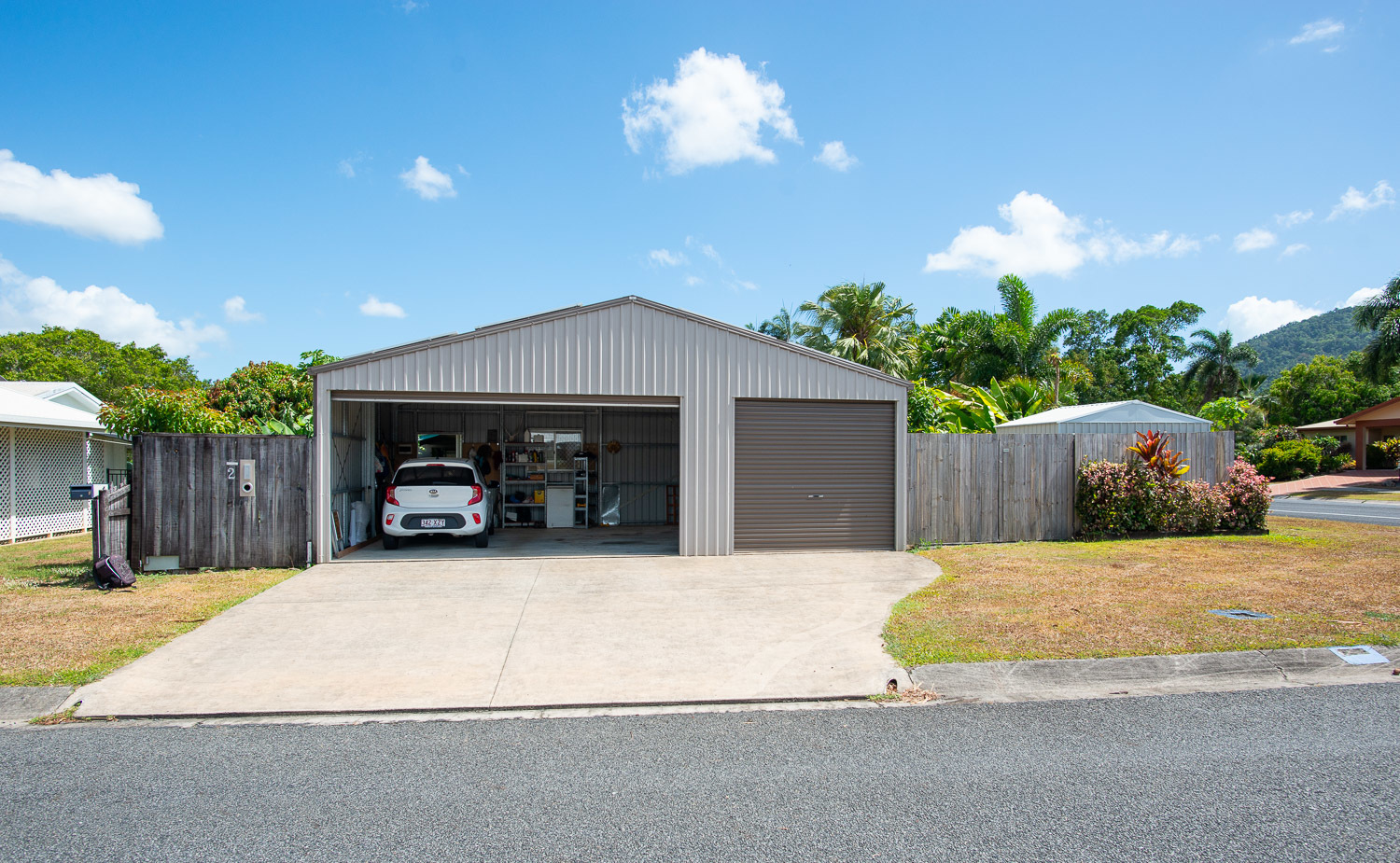 2 Quadrio Crescent, Brinsmead, QLD 4870 AUS