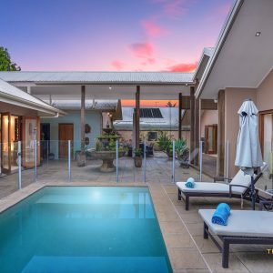39 Veivers Road, Palm Cove, QLD 4879 AUS
