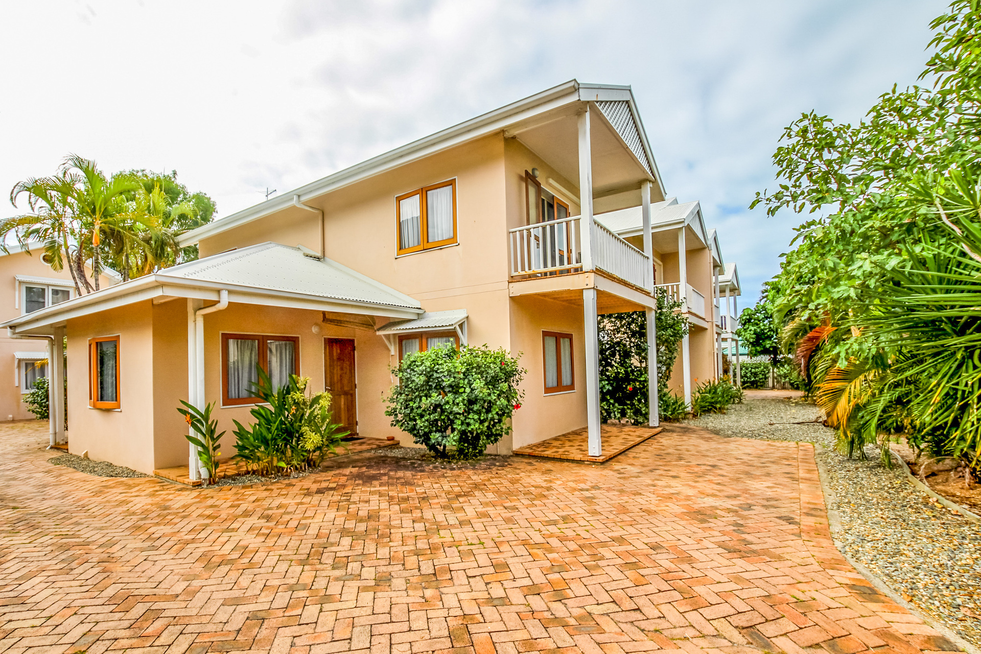 1/76-78 Cedar Road, Palm Cove, QLD 4879 AUS