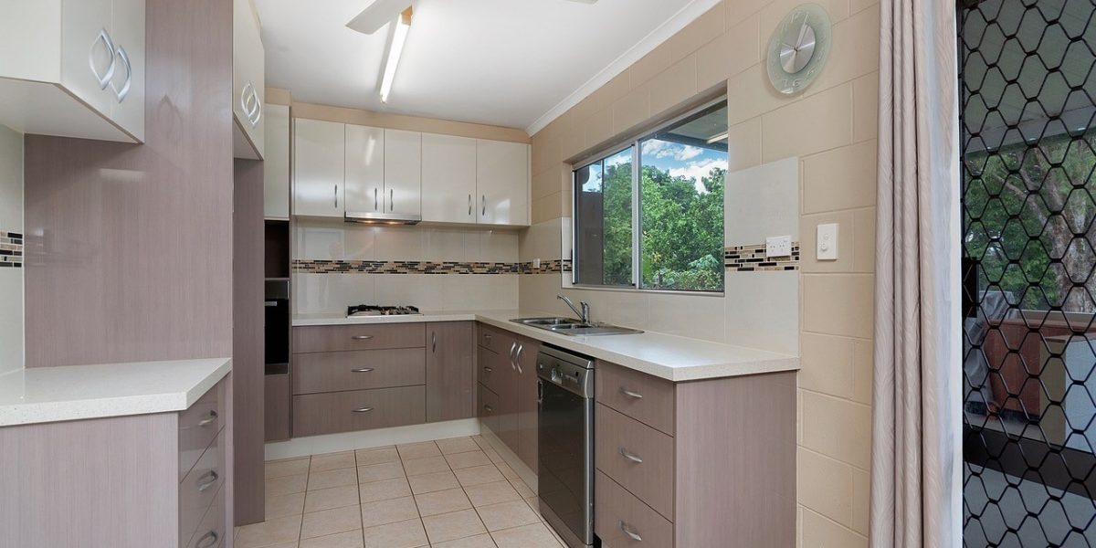 7 Unity Street, Clifton Beach, QLD 4879 AUS