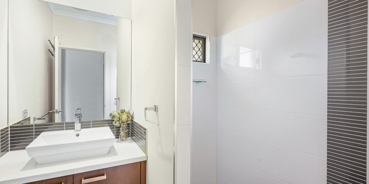 54 West Parkridge Drive, Brinsmead, QLD 4870 AUS