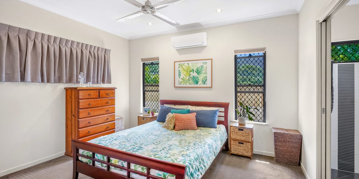 54 West Parkridge Drive, Brinsmead, QLD 4870 AUS