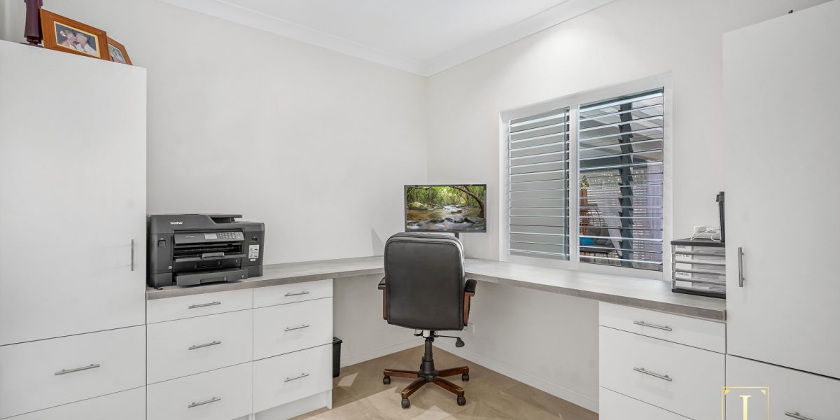28 Lagoon Drive, Trinity Beach, QLD 4879 AUS