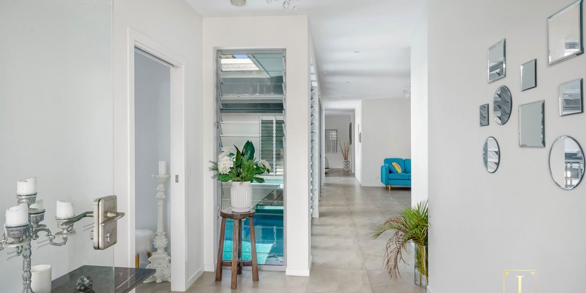 28 Lagoon Drive, Trinity Beach, QLD 4879 AUS