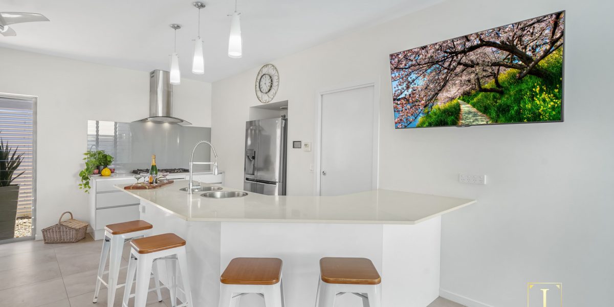 28 Lagoon Drive, Trinity Beach, QLD 4879 AUS