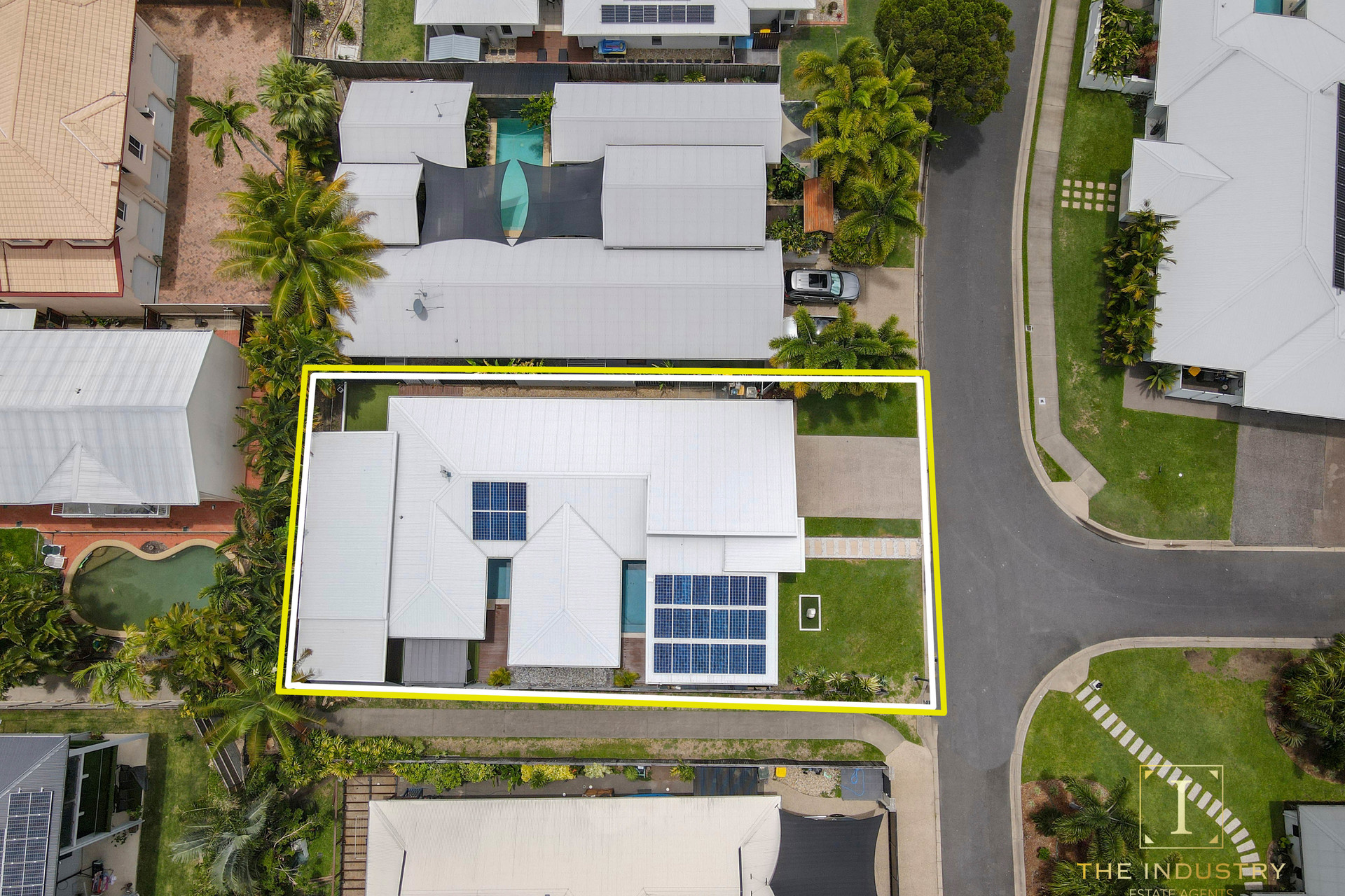 28 Lagoon Drive, Trinity Beach, QLD 4879 AUS